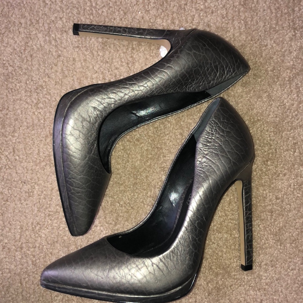 Grey, Aldo high heels